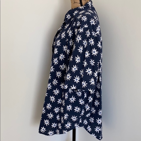 Maggie Lawrence Short Sleeve Floral Blouse Blue Long Sleeve Blouse Lot of two 2 - Picture 3 of 9